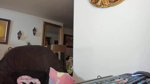 kyhara online show from 26, 1, 2025