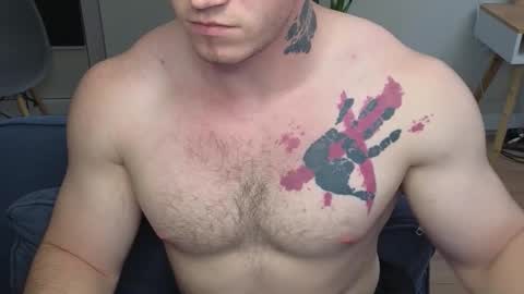 Snapshot of kyle_4u chatting on 22, 10, 2025 Kyle online show from 22, 10, 2025