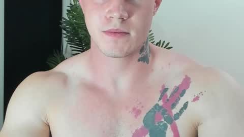 Snapshot of kyle_4u chatting on 10, 11, 2025 Kyle online show from 10, 11, 2025