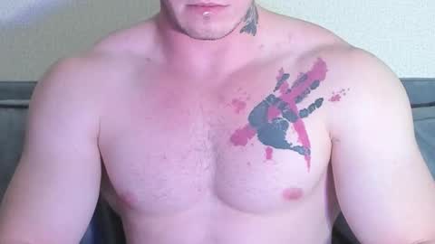 Snapshot of kyle_4u chatting on 23, 11, 2025 Kyle online show from 23, 11, 2025