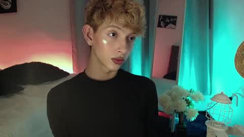 Snapshot of kyle__cooper chatting on 9, 12, 2024 Kyle Cooper online show from 9, 12, 2024