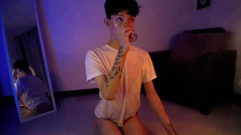 Snapshot of kyle__cooper chatting on 17, 1, 2025 Kyle Cooper online show from 17, 1, 2025