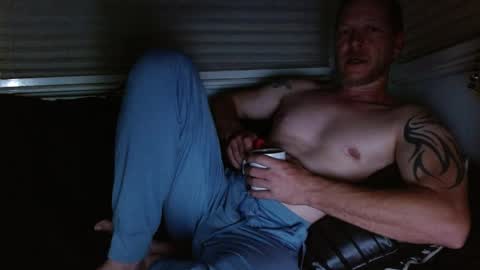 Kyle chat online show from 11, 4, 2026