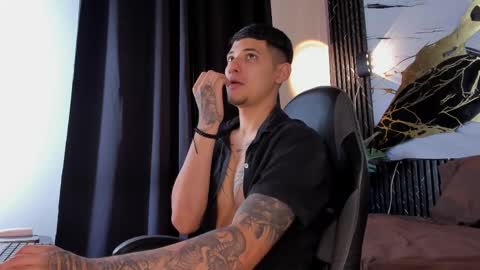 kylesmithx_ online show from 13, 12, 2025