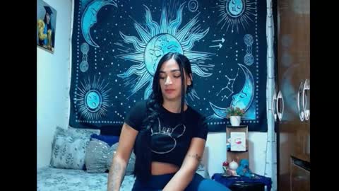 Snapshot of kylie_capricorn chatting on 28, 10, 2025 kylie online show from 28, 10, 2025