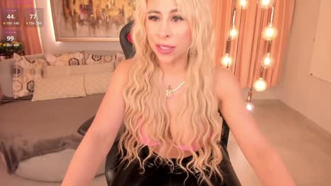 Snapshot of kylie_cooper chatting on 16, 1, 2025 Kylie online show from 16, 1, 2025