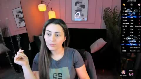 Snapshot of kylie_mellow chatting on 8, 5, 2026 Kylie online show from 8, 5, 2026