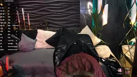 Snapshot of kylie_mellow chatting on 10, 6, 2026 Kylie online show from 10, 6, 2026
