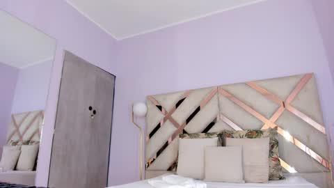 Kylie Reyes  online show from 8, 4, 2026