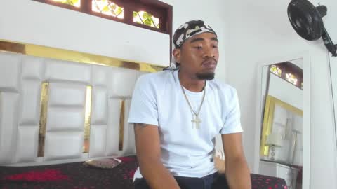 Kaylie And Jhony online show from 8, 2, 2025