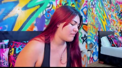 Snapshot of kyliiebaker chatting on 23, 4, 2026 Kylie online show from 23, 4, 2026