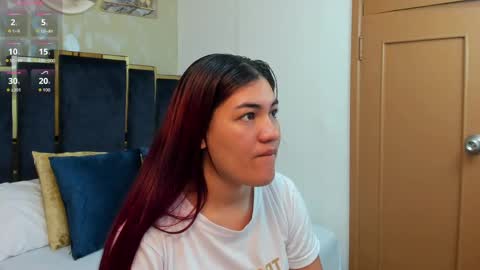 Snapshot of kyliiebaker chatting on 21, 5, 2026 Kylie online show from 21, 5, 2026