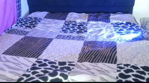 kym629357 online show from 9, 11, 2025