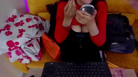 Snapshot of kyomi_chang chatting on 14, 5, 2026 Kyomi online show from 14, 5, 2026