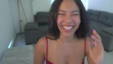 schedule 300 pm - 1100pm colombia time online show from 24, 10, 2025