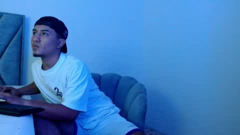 kyro_estrada online show from 15, 12, 2025