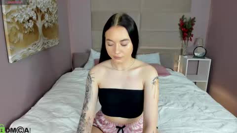 Snapshot of l1llian_lee chatting on 26, 2, 2026 lilia online show from 26, 2, 2026