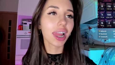 Malika online show from 5, 2, 2025