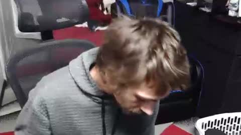 l1v1nth3dr3am online show from 21, 12, 2025