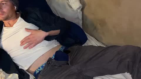 L online show from 1, 1, 2025