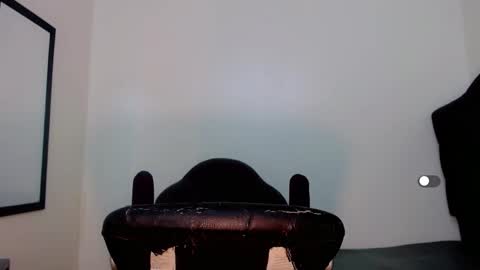 Snapshot of la_ratona_1 chatting on 21, 1, 2025 AriSaray online show from 21, 1, 2025