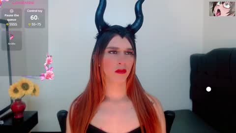 Snapshot of la_ratona_1 chatting on 31, 1, 2025 AriSaray online show from 31, 1, 2025