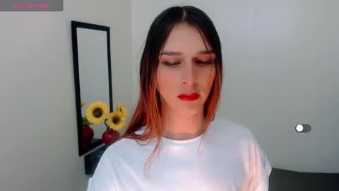 Snapshot of la_ratona_1 chatting on 9, 2, 2025 AriSaray online show from 9, 2, 2025