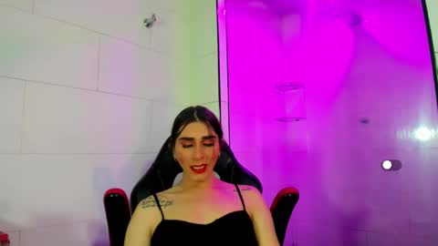 Snapshot of la_ratona_1 chatting on 22, 2, 2025 AriSaray online show from 22, 2, 2025