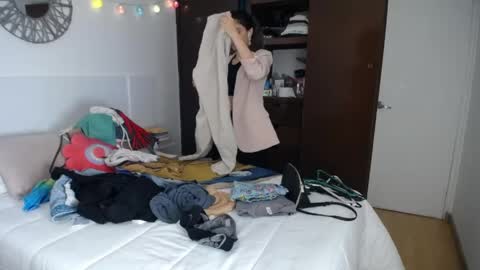 Snapshot of la_rola_ chatting on 5, 5, 2026 Catalina online show from 5, 5, 2026