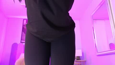 Cris  online show from 19, 2, 2025