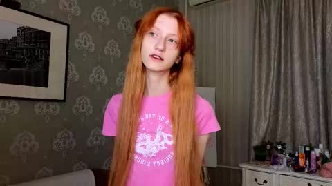 Snapshot of lab_geek chatting on 9, 11, 2025 Sophie online show from 9, 11, 2025