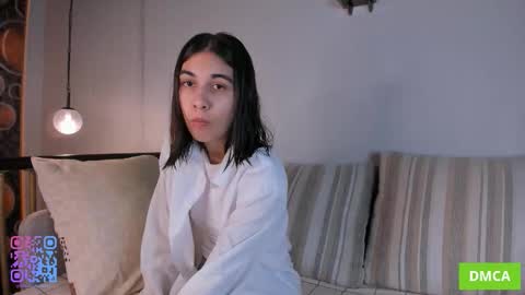 Snapshot of labubaby chatting on 27, 9, 2025 Mai online show from 27, 9, 2025