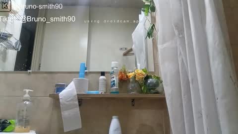 Snapshot of lacasadelosmunecosbq chatting on 27, 2, 2026 Bruno Smith online show from 27, 2, 2026