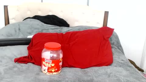 Lacey Phoenix online show from 14, 2, 2025