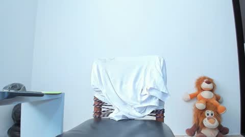 Snapshot of ladenandjuan chatting on 9, 2, 2025 Laden And Juan online show from 9, 2, 2025