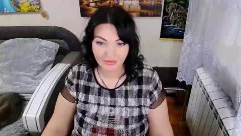 lady_boom_ online show from 21, 11, 2025