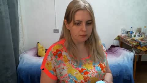 lady cute cat29 online show from 1, 3, 2025