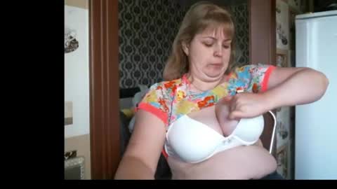 lady cute cat29 online show from 16, 6, 2026