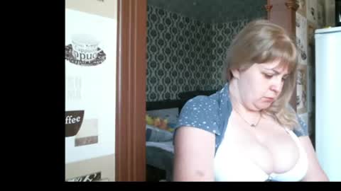 lady cute cat29 online show from 17, 6, 2026