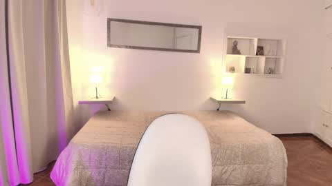 Karla - Instagram   lady karla1 online show from 20, 12, 2025