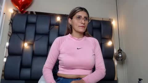 LADY  online show from 18, 2, 2025