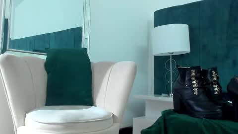 Snapshot of lady_godss chatting on 29, 12, 2024 Lady godss online show from 29, 12, 2024