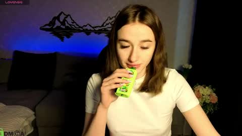 Snapshot of lady_luck18 chatting on 14, 5, 2026 Olivia online show from 14, 5, 2026
