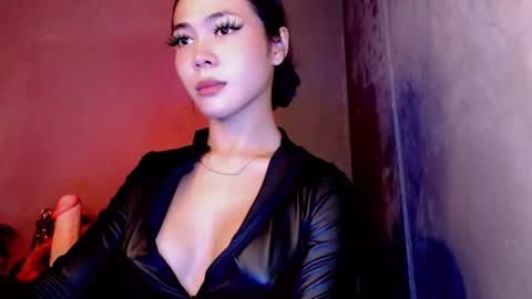 Snapshot of lady_of_pleasure28 chatting on 28, 5, 2026 Ella online show from 28, 5, 2026