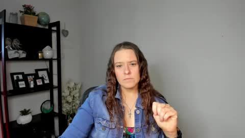 Snapshot of ladyalessa chatting on 3, 6, 2026 ALESSA online show from 3, 6, 2026