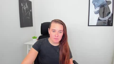 Snapshot of ladyalessa chatting on 14, 7, 2026 ALESSA online show from 14, 7, 2026