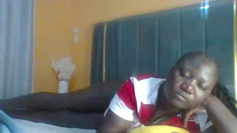 lindah32 online show from 22, 12, 2025