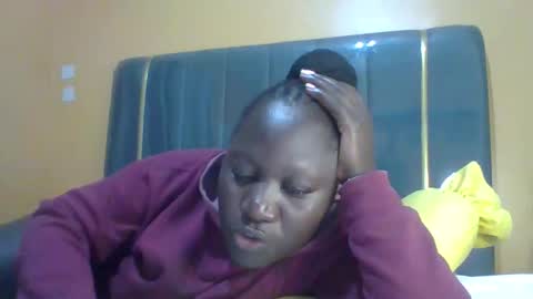 Snapshot of ladyblossoms19 chatting on 14, 5, 2026 lindah32 online show from 14, 5, 2026