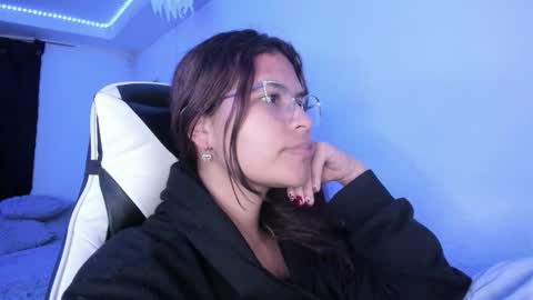  Lady  online show from 22, 10, 2025