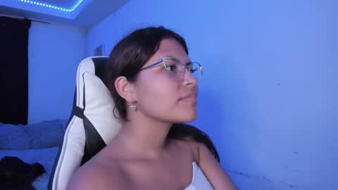  Lady  online show from 21, 11, 2025